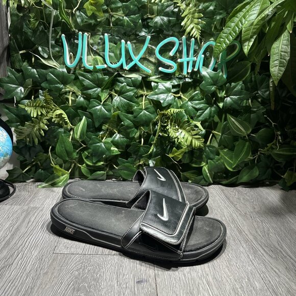 Nike COMFORT Slide 2 Sandal Men\'s Size 11 Black/Metallic Silver 415205 002 main image 4